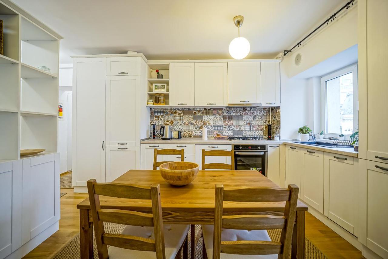 Visit Romana Square Apt. - Metro Bucureşti